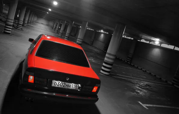 Картинка красный, бмв, гараж, BMW, парковка, бумер, bmw 5 series, red bmw