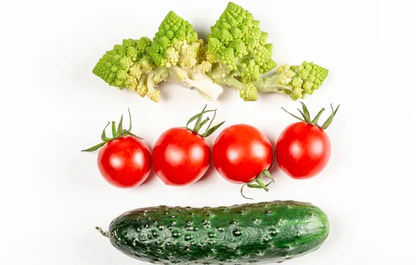 Огурец, белый фон, овощи, помидоры, брокколи