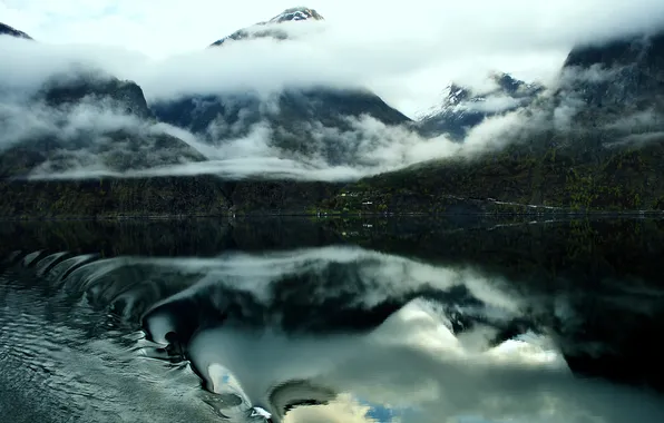 Картинка волны, горы, озеро, Норвегия, fiord