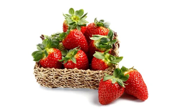 Ягоды, клубника, корзинка, strawberry, fresh berries