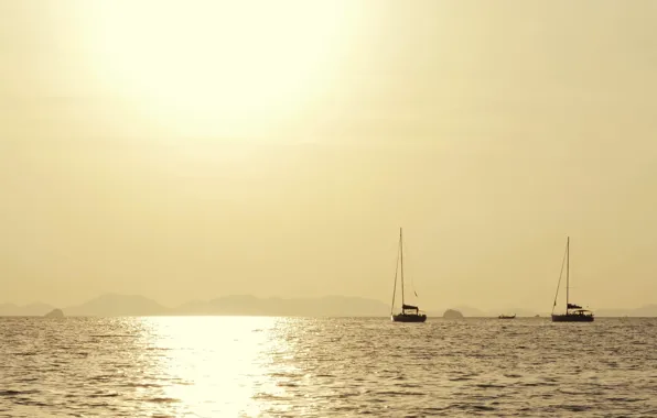 Картинка море, солнце, сияние, утро, яхта, Two yacht on the sea horizon
