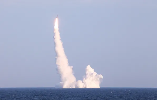 Булава, атомная подводная лодка, пуск ракеты