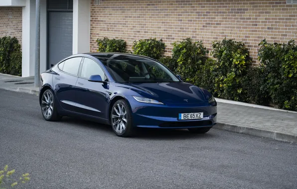 Tesla, Tesla Model 3, 2023