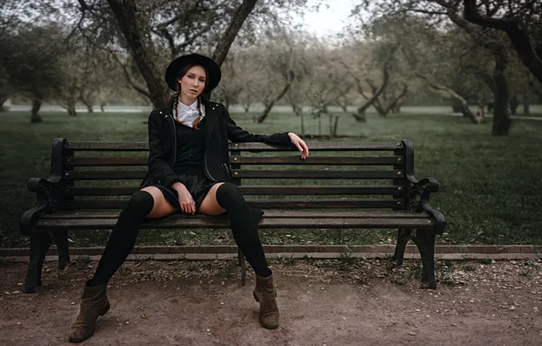 Девушка, Взгляд, Скамейка, Косички, Парк, Шляпа, Чулки, Аня Лукьянова