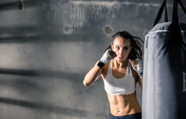 Boxing, female, training