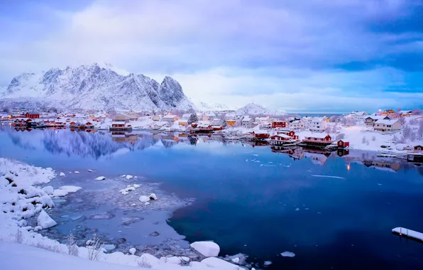 Картинка зима, снег, горы, Норвегия, городок, посёлок, фьорд