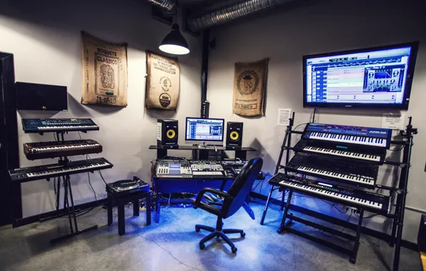 Sound, Synthesizer, Studio