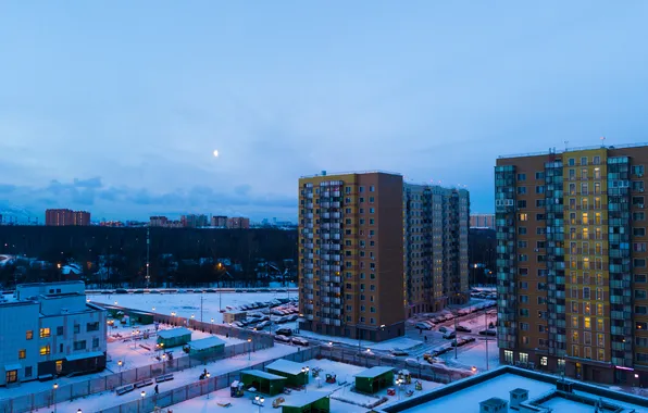 Зима, небо, облака, снег, город, люди, луна, здания