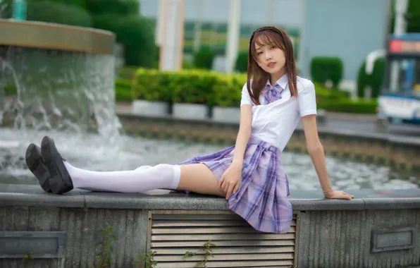 Картинка взгляд, шатенка, азиатка, look, asian, brown-haired, white socks, белые гольфы