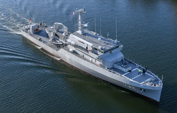 ВМС Индонезии, минный заградитель, Pulau Fanildo