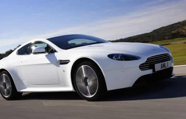 Vantage, Aston, Martin