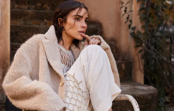 Взгляд, девушка, поза, фото, модель, шуба, красивая, Olivia Culpo