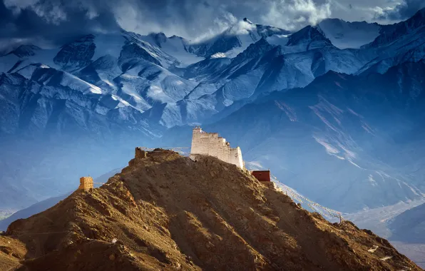 Картинка горы, Тибет, Castle of Tsemo