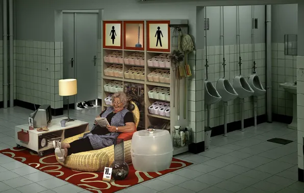 Картинка работа, Бабушка, туалет