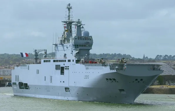УДК, ВМС Франции, Dixmude