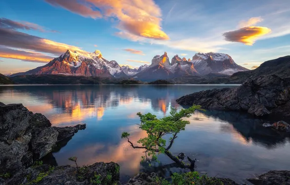Картинка небо, облака, горы, озеро, скалы, Чили, Patagonia, Lake Pehoe