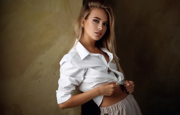 Картинка взгляд, девушка, поза, фото, модель, макияж, блондинка, красотка