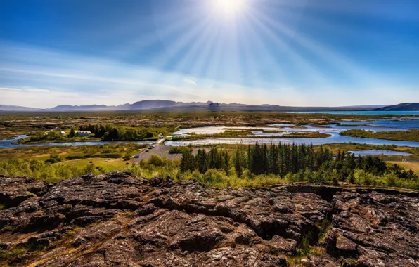 Картинка солнце, лучи, пейзаж, горы, природа, камни, долина, Исландия