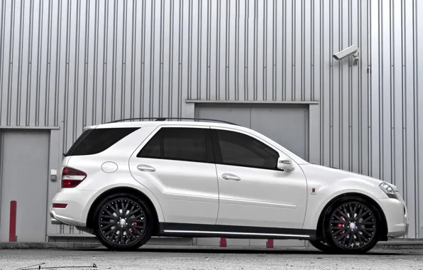 BRABUS, MERCEDES, BENZ, A KAHN