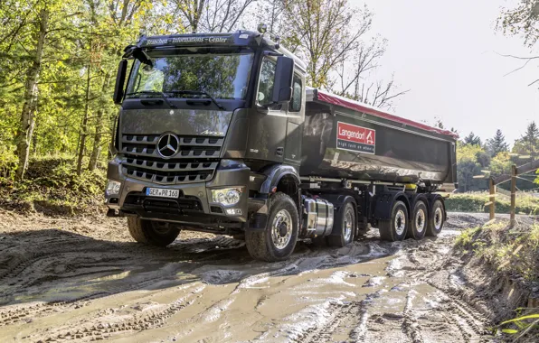 Картинка Mercedes-Benz, грязь, тягач, самосвал, 4x2, Arocs, полуприцеп