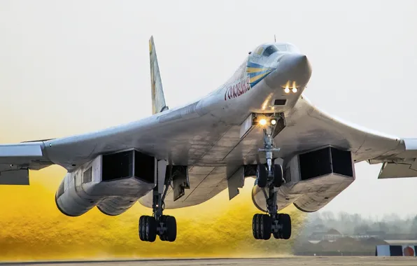 Картинка бомбардировщик, взлёт, Ту-160
