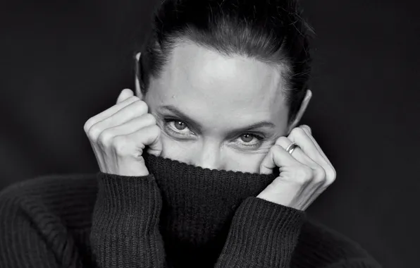 Лицо, модель, руки, актриса, Анджелина Джоли, Angelina Jolie, воротник, черно-белое