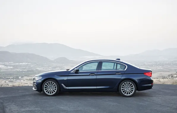 Картинка небо, горы, BMW, профиль, седан, xDrive, 530d, Luxury Line