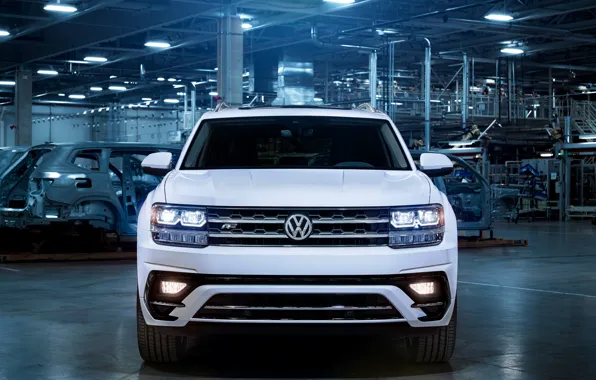 Картинка белый, Volkswagen, вид спереди, 2018, Atlas, R-Line