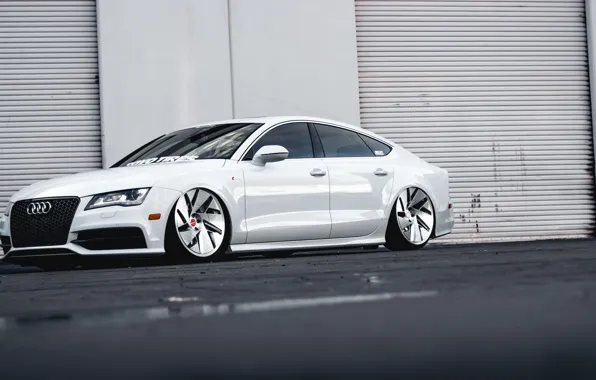 Картинка Audi, White, Tires, Toyo