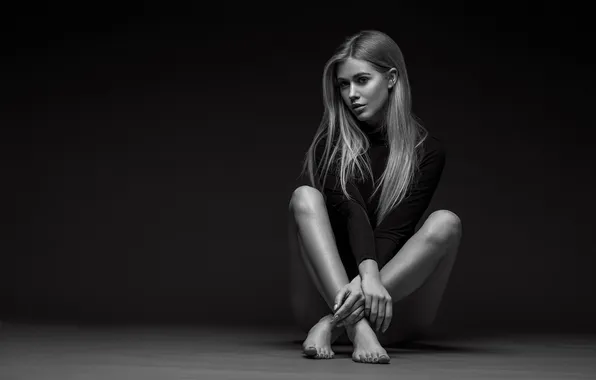 Ножки, Moody, black white, Mindaugas Navickas