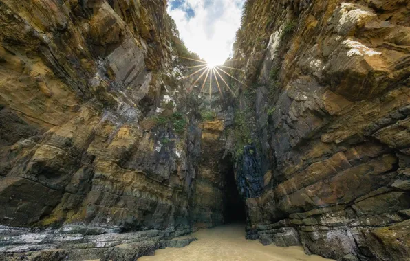 Картинка солнце, лучи, Новая Зеландия, пещера, The Cathedral Caves