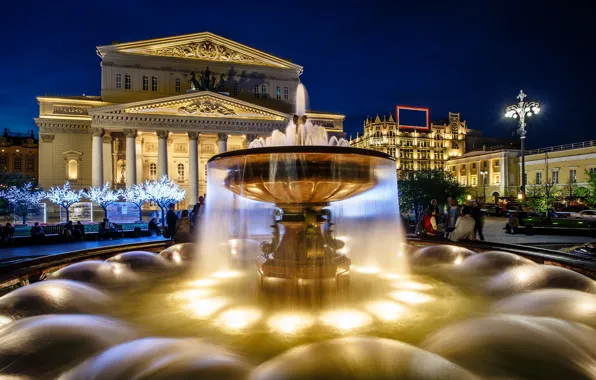 Картинка город, вечер, освещение, подсветка, площадь, Москва, фонтан, Большой театр
