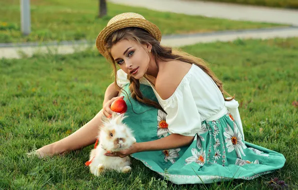 Картинка трава, взгляд, девушка, поза, кролик, шляпка, плечо, Алина Станиславская