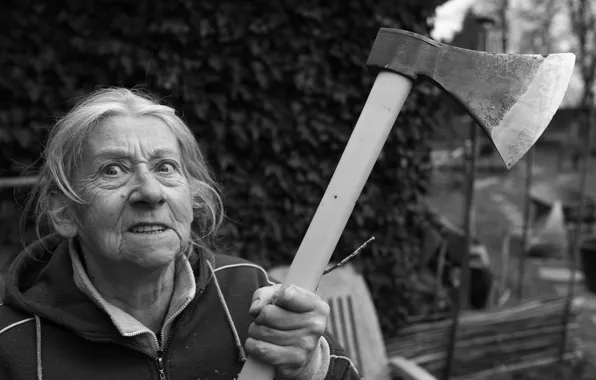 Картинка axe, woman, angry, grandmother