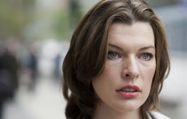 Взгляд, поза, портрет, Милла Йовович, Milla Jovovich, hair, Анна Марчент, Faces in the Crowd