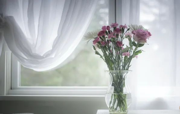 Цветы, окно, ваза