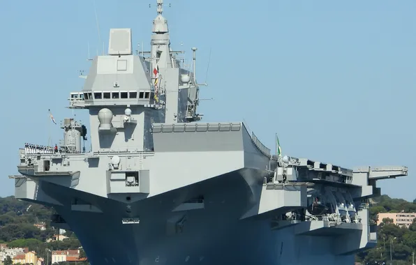 ВМС, вертолетоносец, десантный корабль, LHD Trieste