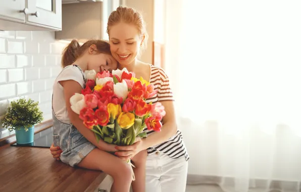 Картинка радость, тепло, букет, семья, тюльпаны, мама, дочка