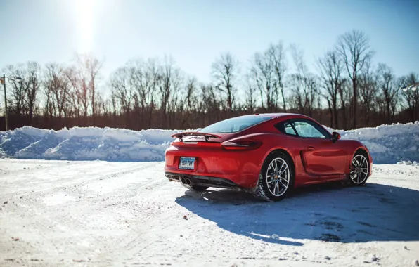 Картинка зима, снег, красный, купе, Porsche, red, Порше, вид сзади, Cayman S, Кайман С