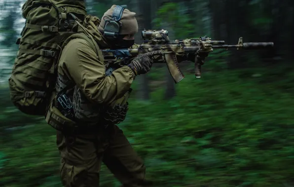 Картинка лес, рюкзак, пехотинец, стрелок, АК-74М
