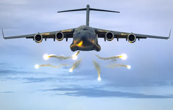 ВВС США, Boeing C-17 Globemaster III, американский военно-транспортный самолёт