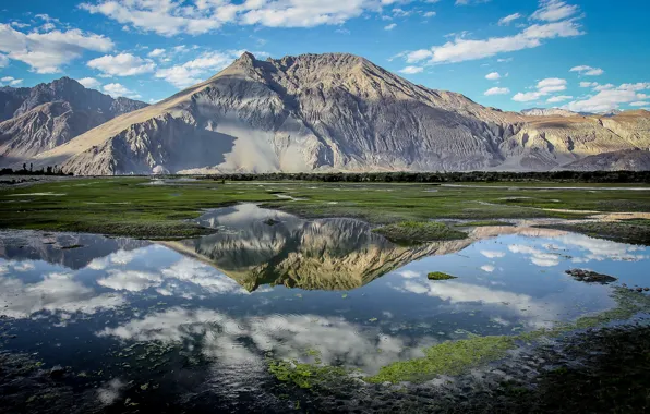 Небо, облака, горы, отражение, Индия, India, Ladakh, Nubra Valley