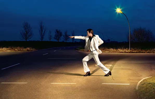Картинка дорога, ночь, танец, джон траволта, John Travolta