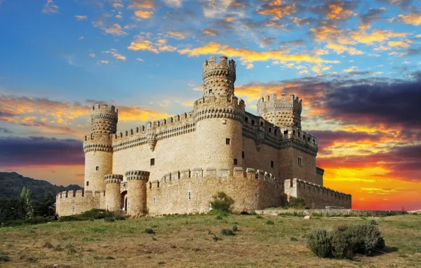 Картинка небо, облака, закат, замок, вечер, крепость, Испания, Manzanares el Real Castle