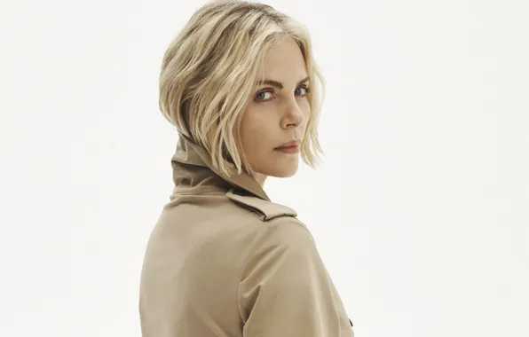 Взгляд, Charlize Theron, модель, портрет, актриса, блондинка, белый фон, красотка
