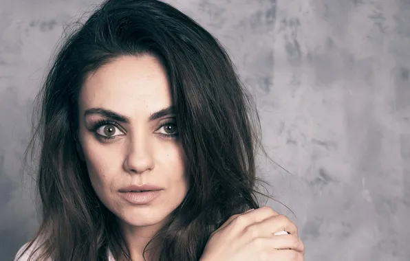 Взгляд, портрет, актриса, брюнетка, красотка, Mila Kunis, Мила Кунис