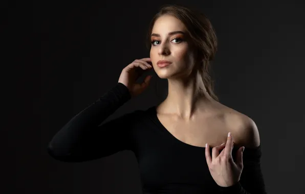 Картинка взгляд, девушка, руки, Kristina