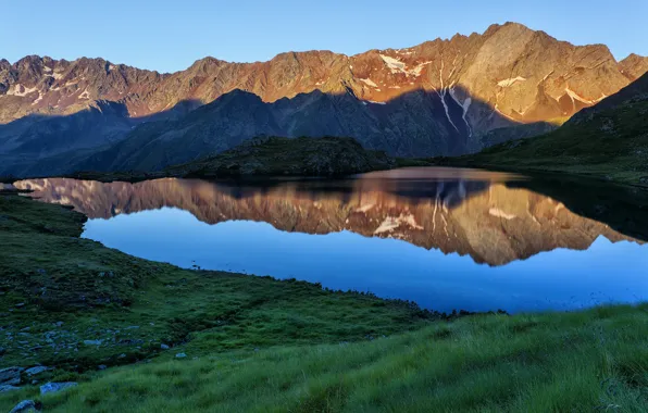 Небо, горы, озеро, отражение