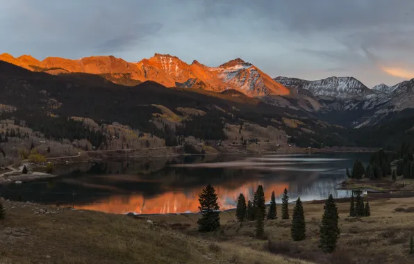 Картинка sky, photography, trees, landscape, nature, sunset, water, mountains