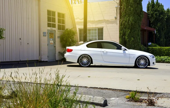 Картинка бмв, BMW, белая, white, E92, 328i, 3 серия, MRR Wheels